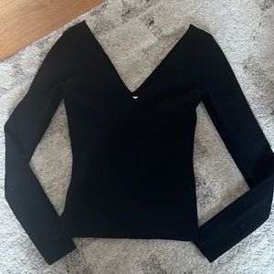 Artizia black sweater